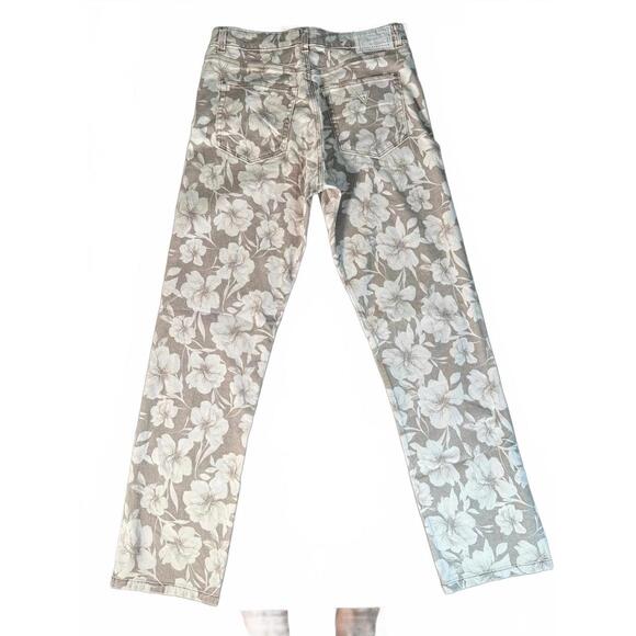 Guess Jeans Party Time Tan Size 28x29 NWT - Picture 3 of 14